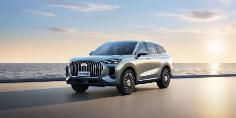 “落后”的燃油車,正用“智”變回擊新能源汽車 圖片