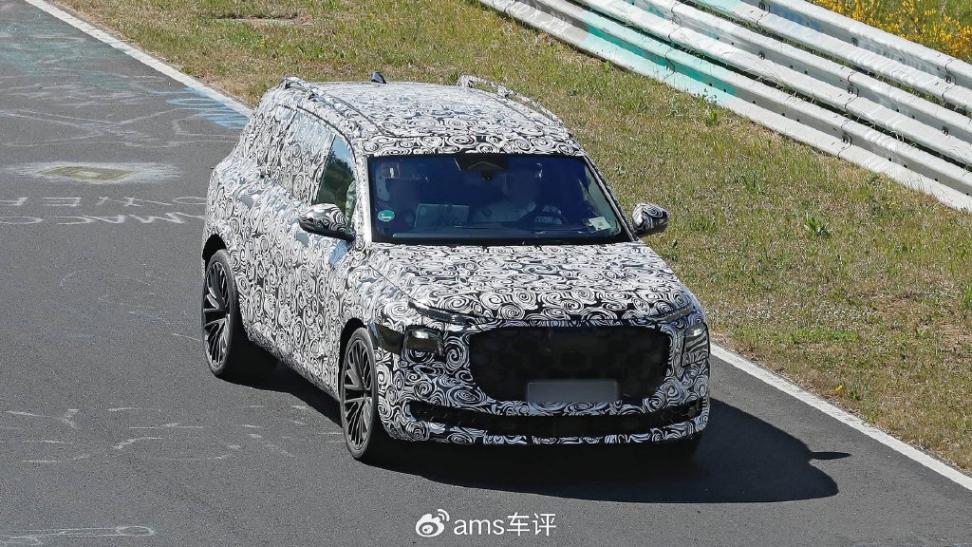 劍指GLS與X7的旗艦對(duì)決,奧迪Q9曝光,V8性能猛獸