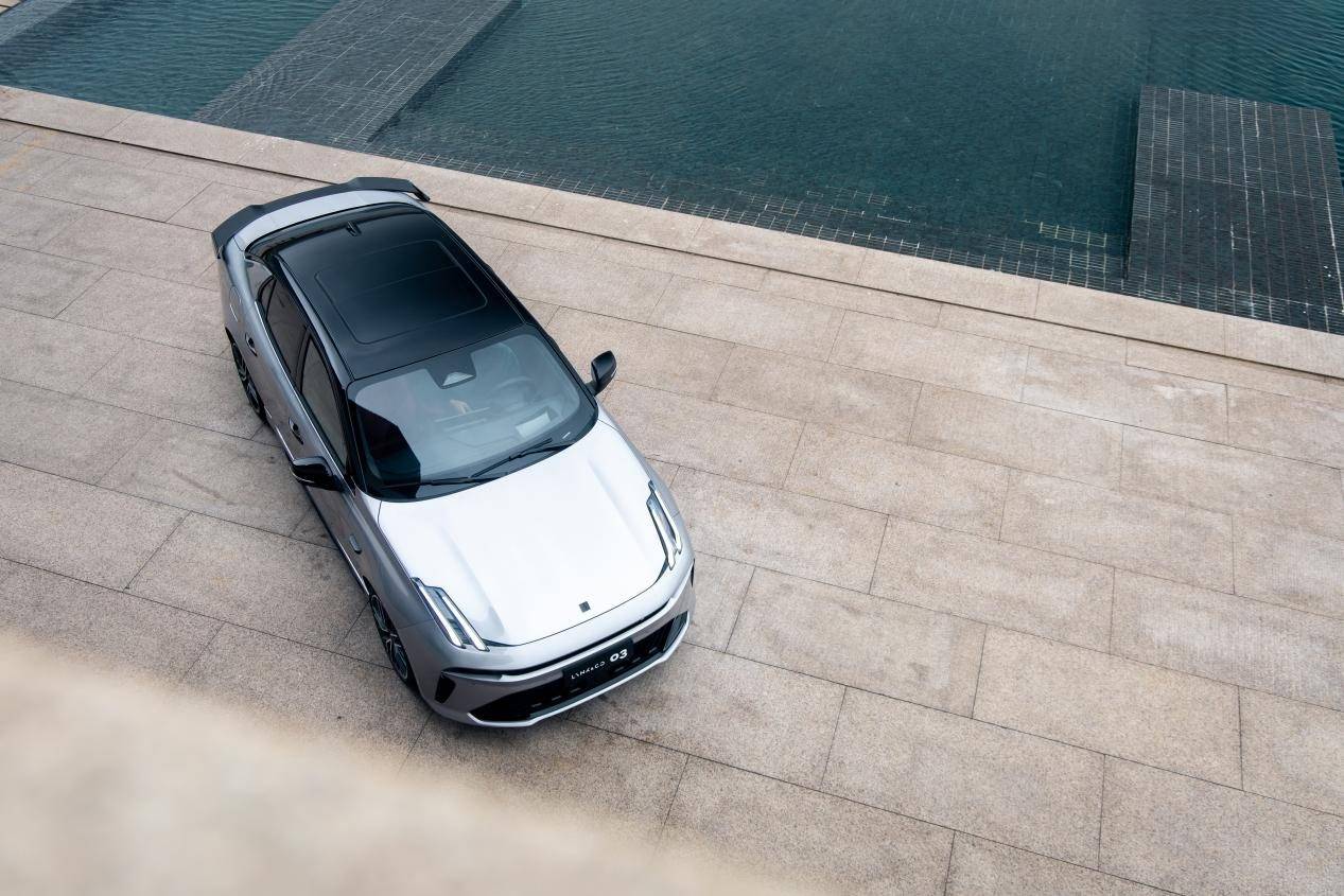 第三代領克03上市,外觀動力智能全升級,心動售價10.38萬起