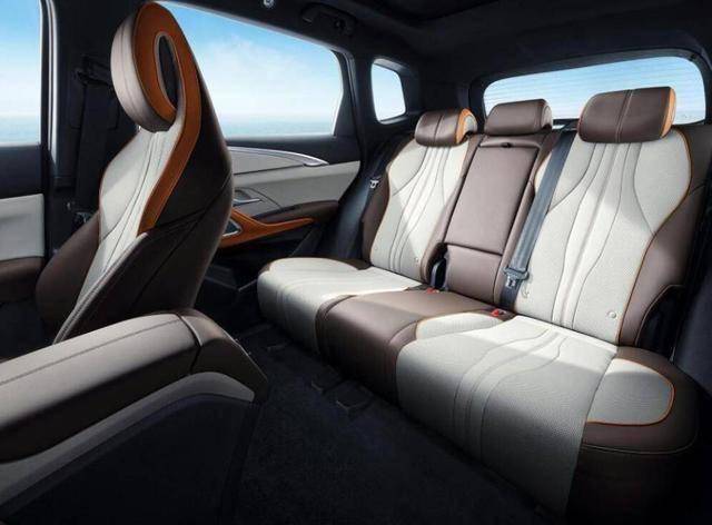 今日上市!比亞迪又放大招,前主動(dòng)格柵+豪華懷擋,續(xù)航近2000km