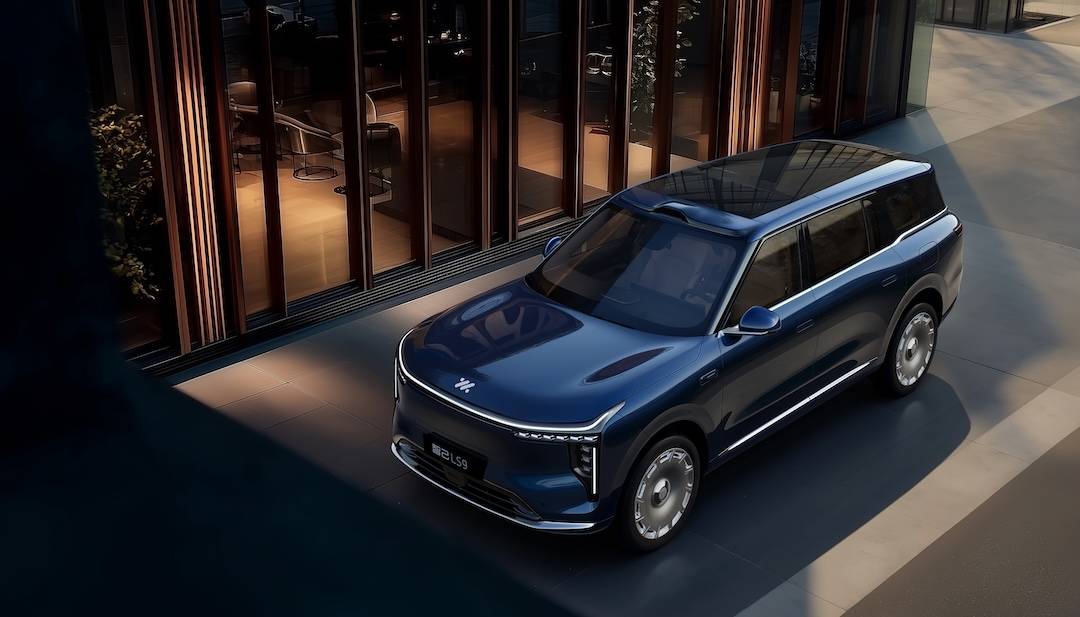 上汽旗艦大六座 全系皆Ultra 智己LS9上市限時售32.28萬元起