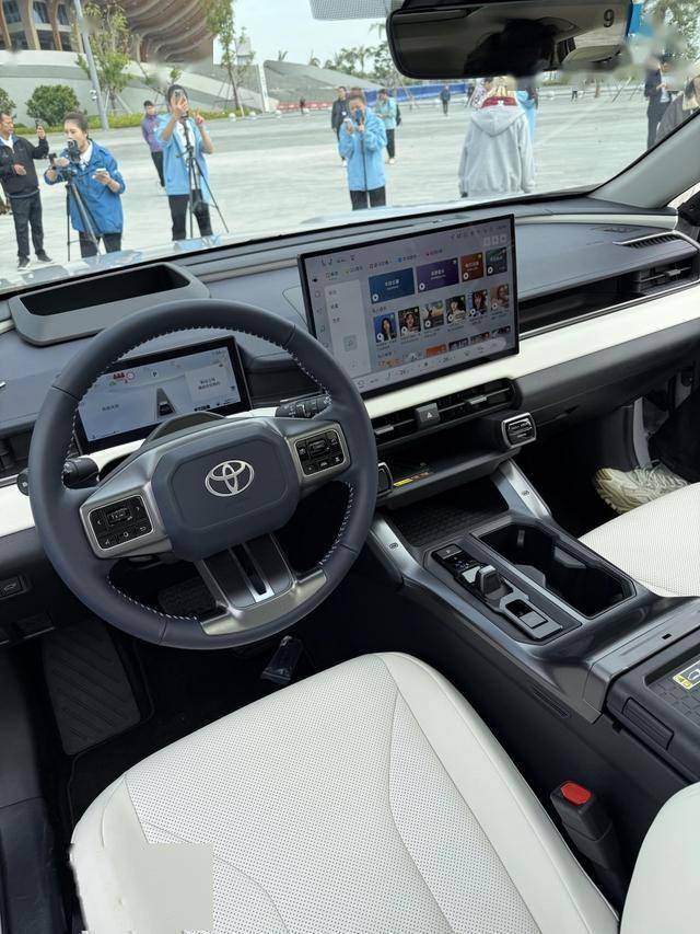 硬朗霸氣堪稱小普拉多,僅售15萬多,新一代威蘭達上市,劍指CR-V