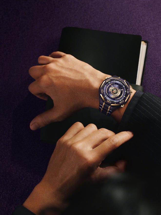 華為非凡大師手表紫金款開售:售價(jià)2.5萬(wàn)元,支持150米深潛