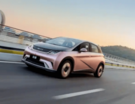 10萬級A級純電怎么選?比亞迪海豚與埃安AION UT,誰才是你的出行搭子?